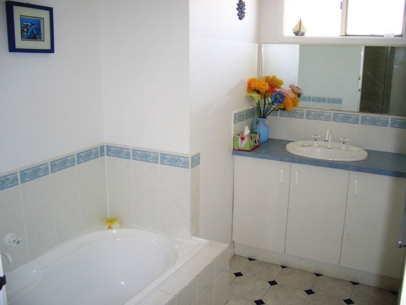 1/141 Phillip Island Road, Surf Beach VIC 3922
