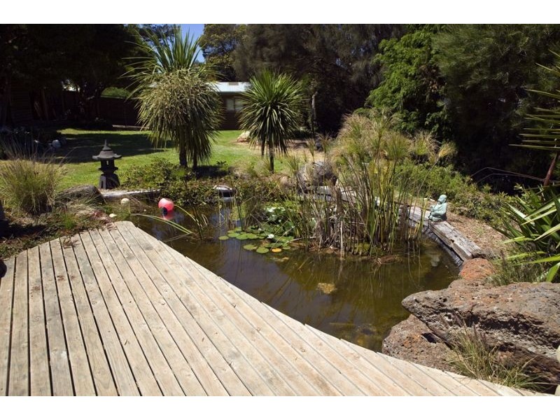 2-4 Sun Court, Sunset Strip VIC 3922