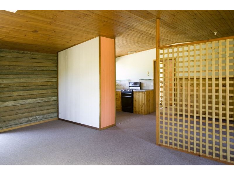 2-4 Sun Court, Sunset Strip VIC 3922