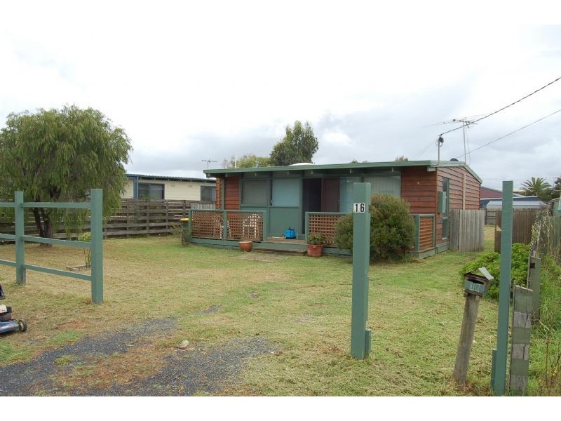16 Princeton Avenue, Cape Woolamai VIC 3925