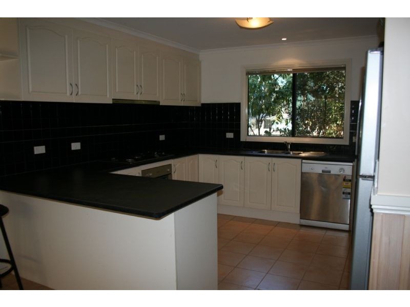 3 Holiday Court, Cowes VIC 3922
