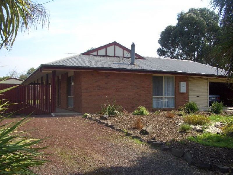210 Thompson Ave, Cowes VIC 3922