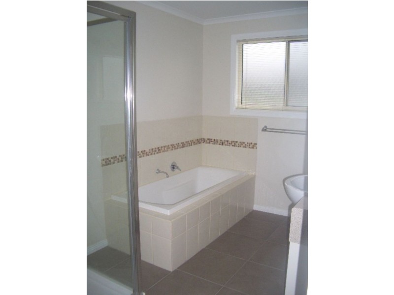 33 Lansell Road, Cowes VIC 3922