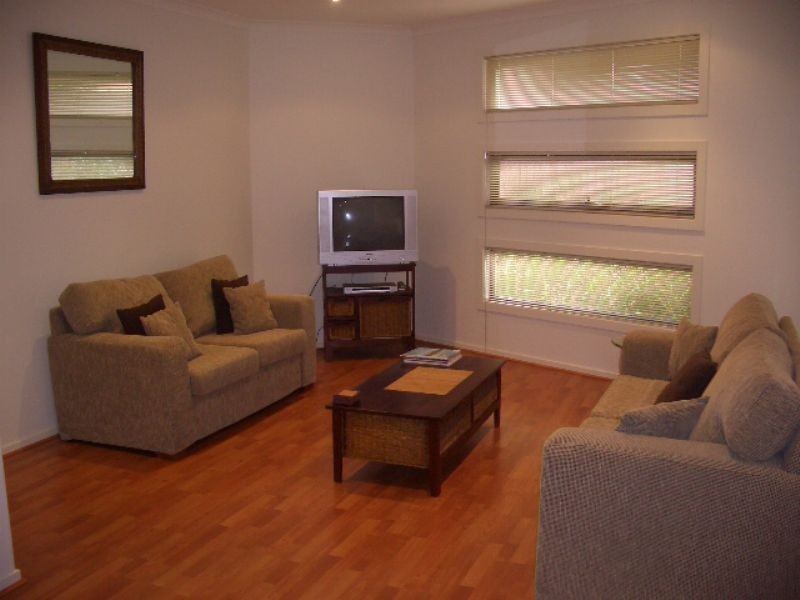 3/27 Chapel Street, Cowes VIC 3922