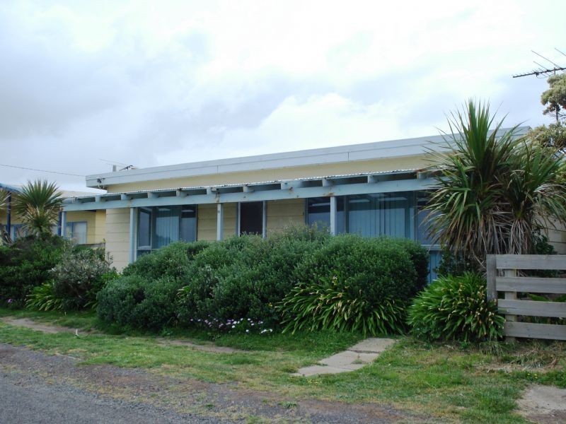 38 The Esplanade, Sunderland Bay VIC 3922