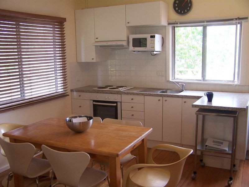 18 Alexander Avenue, Cowes VIC 3922