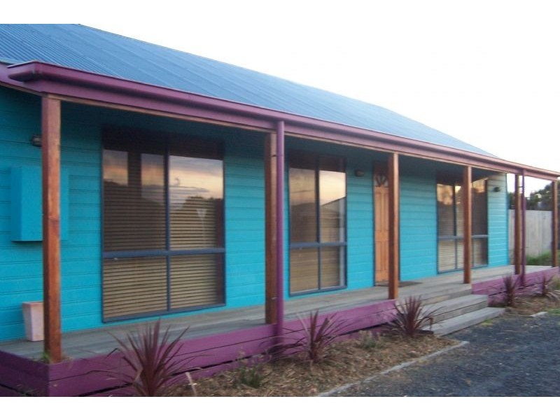 17 Tolley Ave, Surf Beach VIC 3922