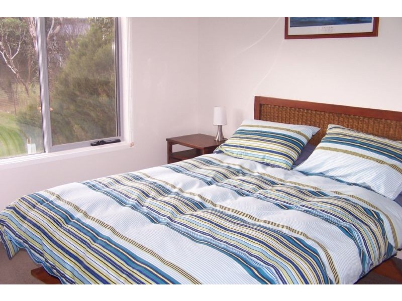 21 Golden Court, Sunset Strip VIC 3922