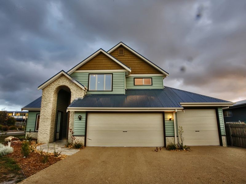 45 Katherine Circuit, Cowes VIC 3922