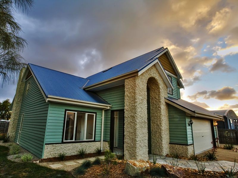 45 Katherine Circuit, Cowes VIC 3922