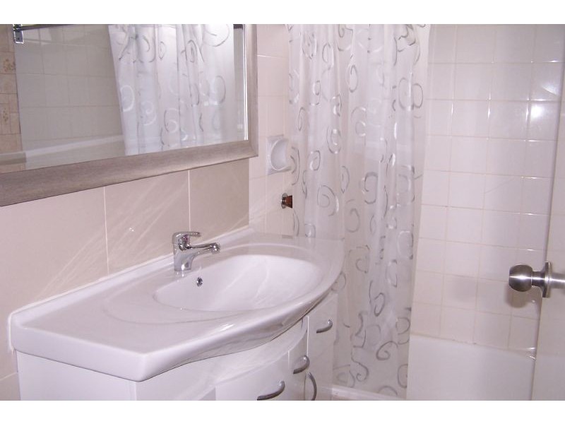 28 Seaview Drive, Surf Beach VIC 3922