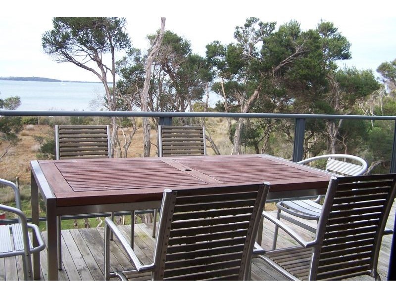 30 Tunbridge Street, Rhyll VIC 3923