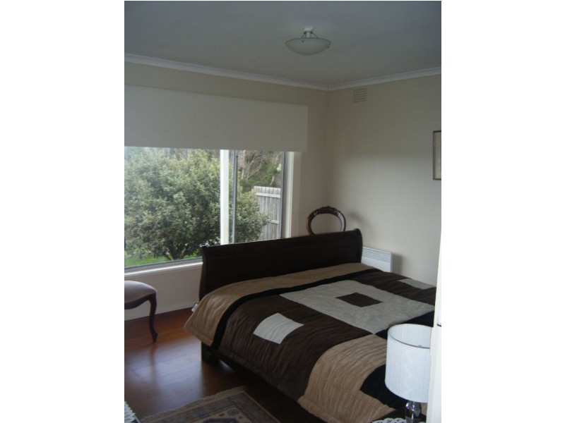 4 The Esplanade, Sunderland Bay VIC 3922