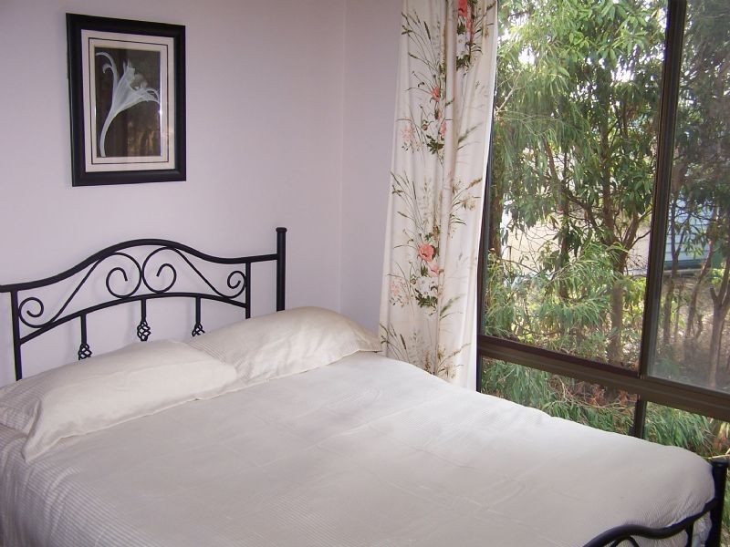 54 Hobsons Parade, Cowes VIC 3922