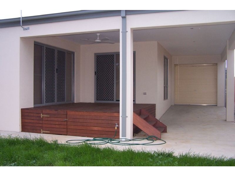 72 Katherine Circuit, Cowes VIC 3922