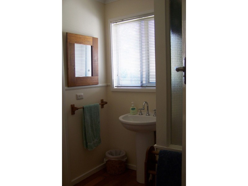 2 Park Street, Surf Beach VIC 3922