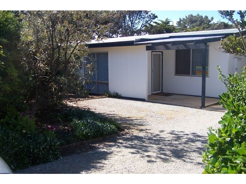 2 Park Street, Surf Beach VIC 3922