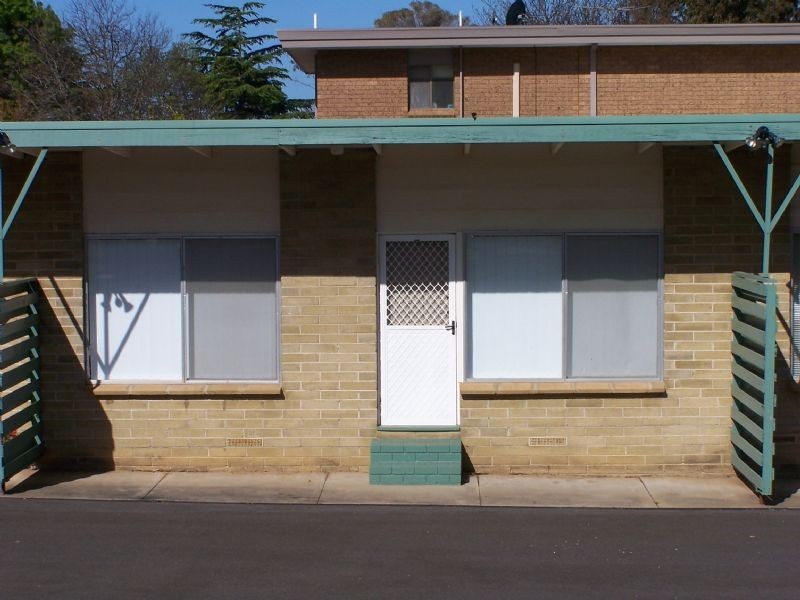 2/44 Chapel Street, Cowes VIC 3922