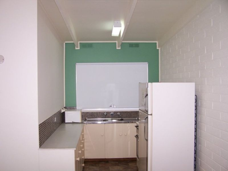 2/44 Chapel Street, Cowes VIC 3922