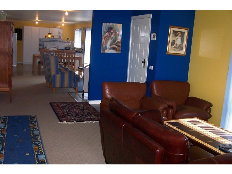 10 Bridgeview Drive, Cape Woolamai VIC 3925