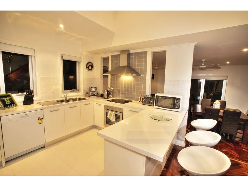 2/12 Steele Street, Cowes VIC 3922