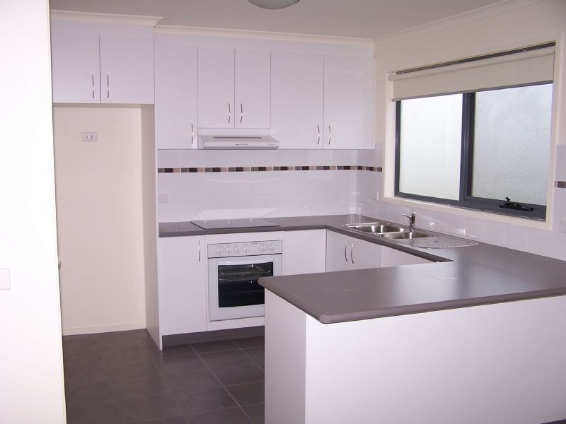 2/28 Malcliffe Road, Newhaven VIC 3925