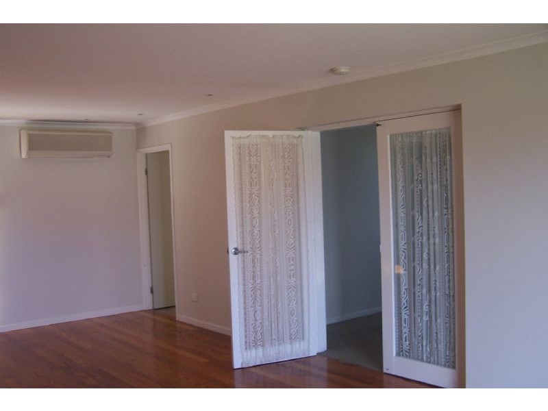 10 Outlook Drive, Cowes VIC 3922