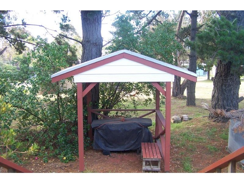 4 Seal Court, Cowes VIC 3922