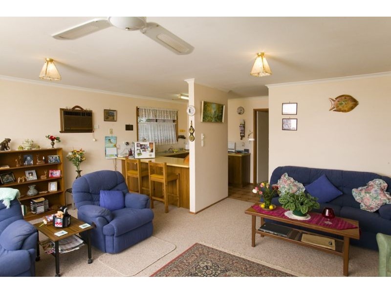 6 Franklyn, Rhyll VIC 3923