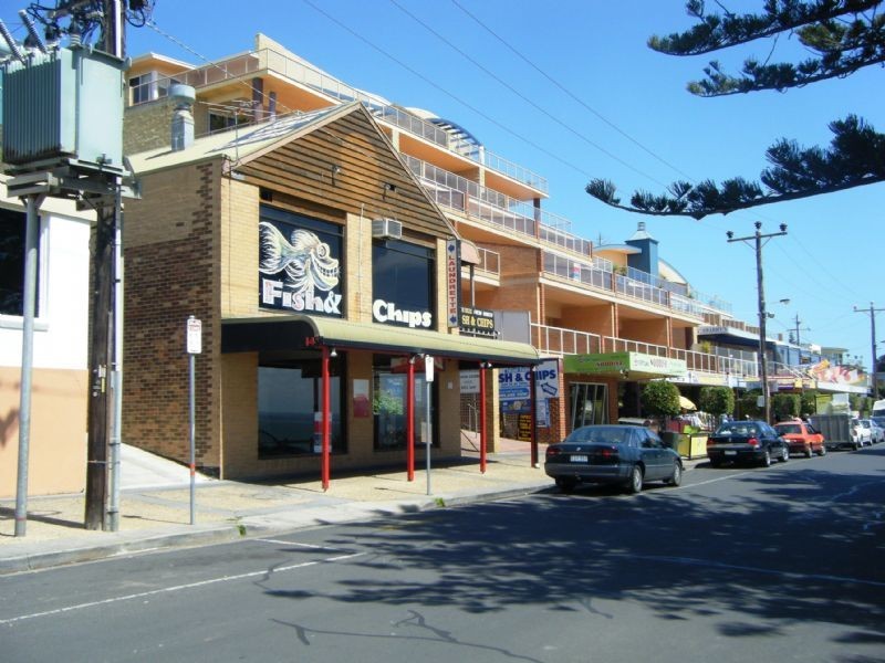 Shop 1/14 The Esplanade, Cowes VIC 3922