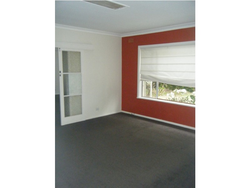 11 Findlay Street, Cowes VIC 3922