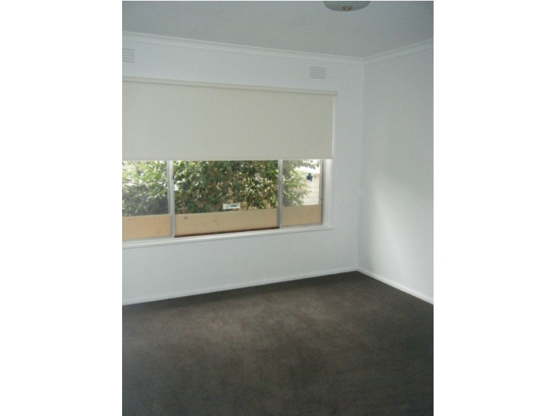 11 Findlay Street, Cowes VIC 3922