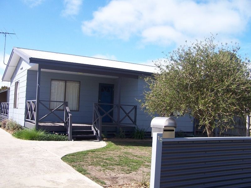 15 Lansell Road, Cowes VIC 3922