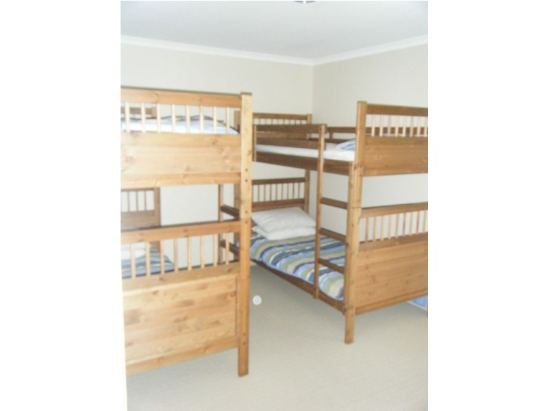 143 Church Street, Cowes VIC 3922