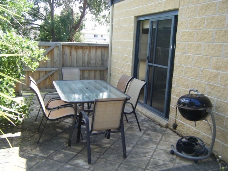 143 Church Street, Cowes VIC 3922