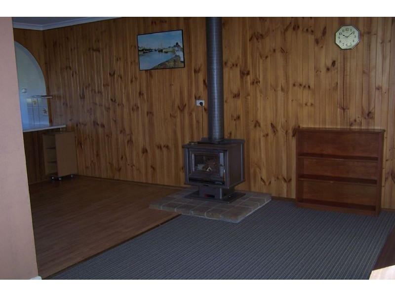 10 Alexander Avenue, Cowes VIC 3922