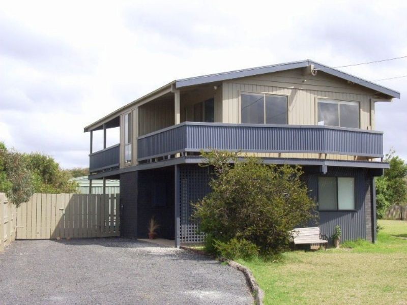 7 Bayview Avenue, Surf Beach VIC 3922