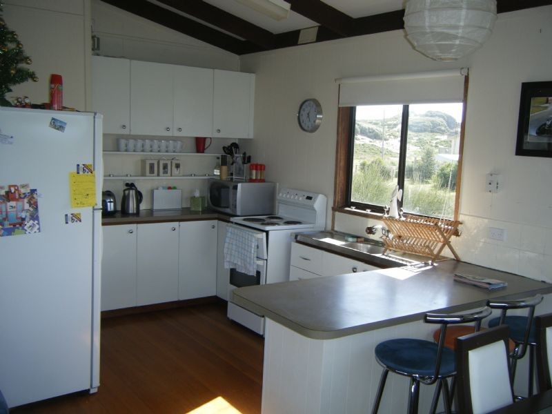 7 Bayview Avenue, Surf Beach VIC 3922