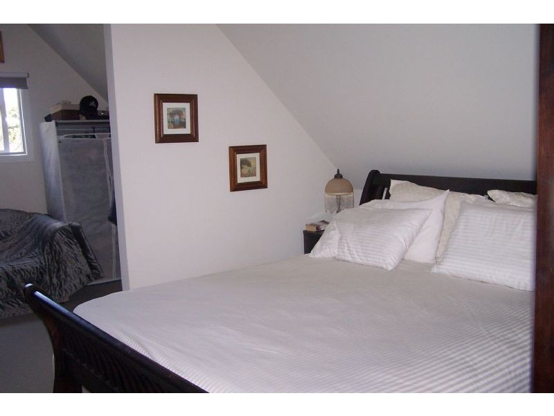 2 Barry Street, Sunderland Bay VIC 3922