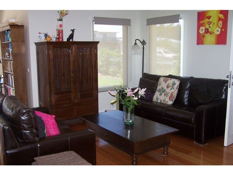 2 Barry Street, Sunderland Bay VIC 3922