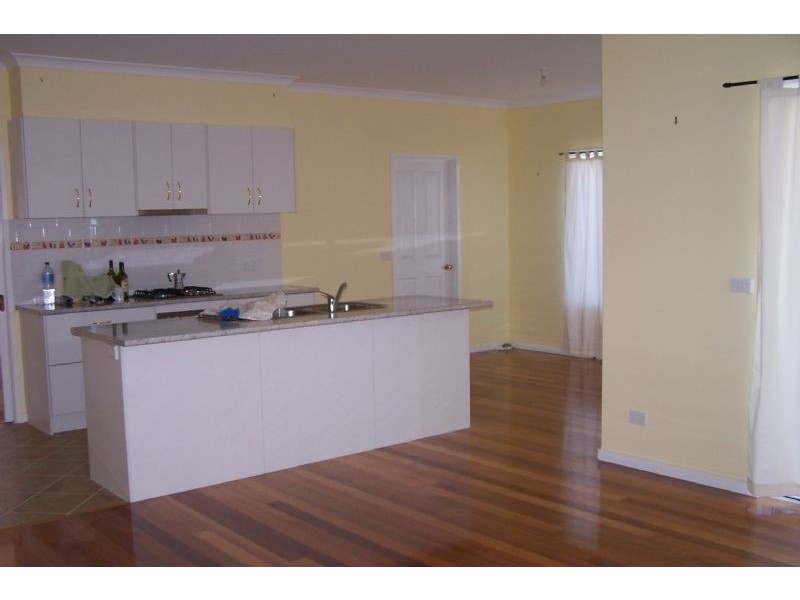 13 Lomandra Drive, Cowes VIC 3922