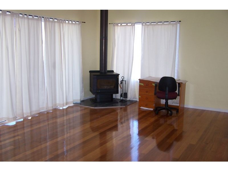 13 Lomandra Drive, Cowes VIC 3922