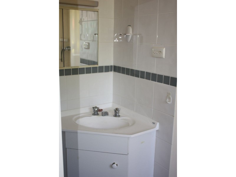 1/3 Lion Court, Cowes VIC 3922