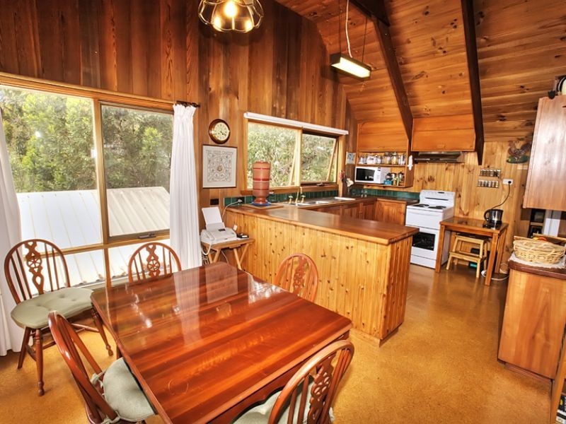 12 Rennison Road, Newhaven VIC 3925