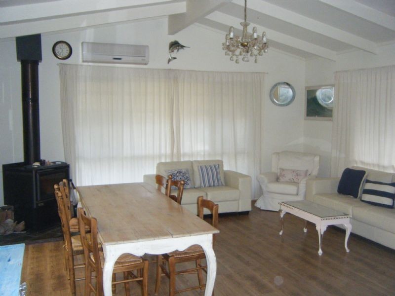 39 Walton Street, Cowes VIC 3922