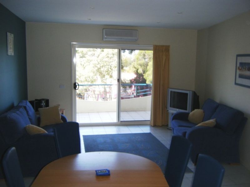 223 The Waves, The Esplanade, Cowes VIC 3922