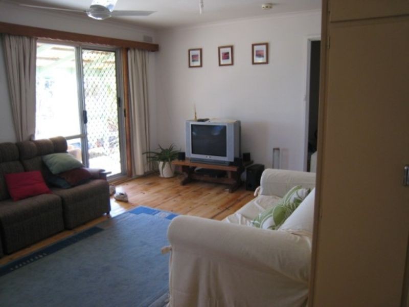 95 Red Rocks Road, Cowes VIC 3922