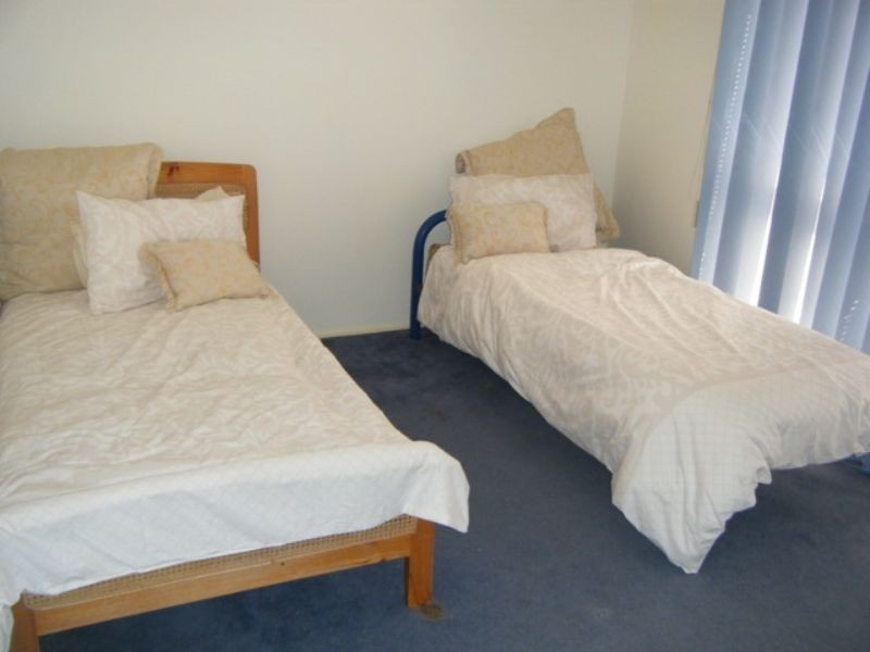 4 Bowman Road, Wimbledon Heights VIC 3922