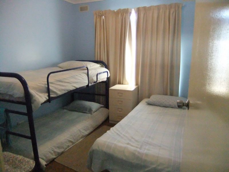 2 Lansell Road, Cowes VIC 3922