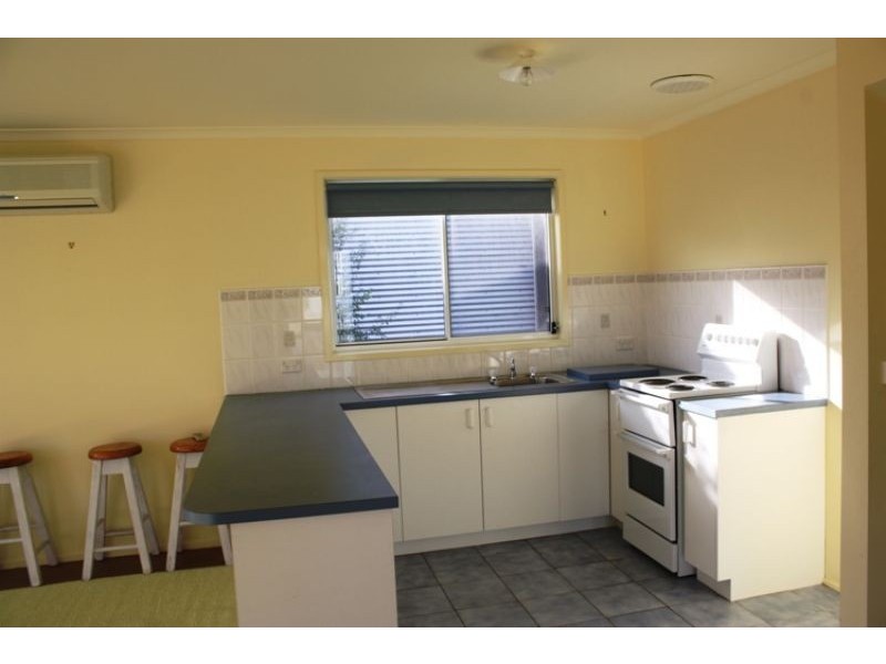 38 Wimbledon Road, Wimbledon Heights VIC 3922